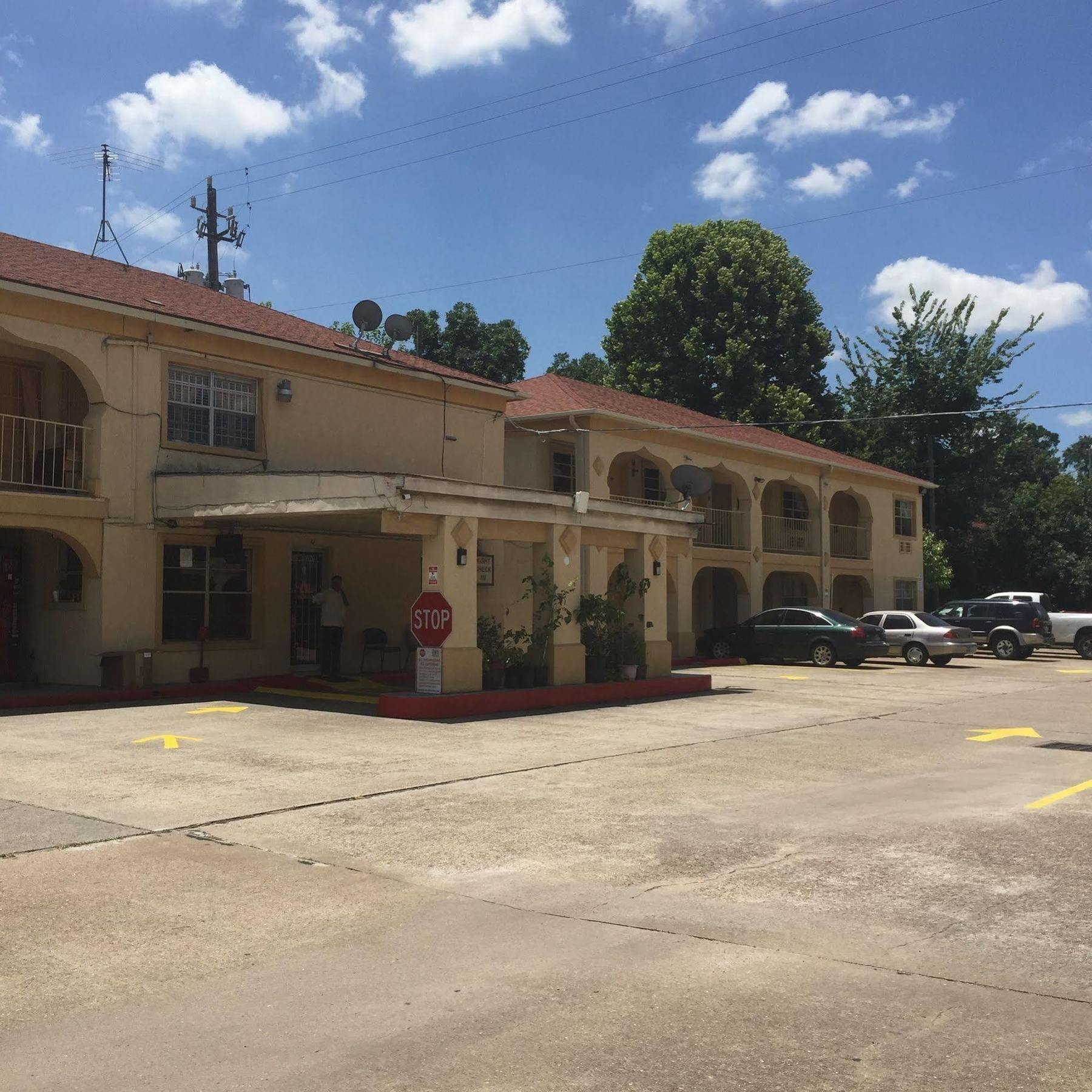 Guest Inn And Suites Houston Exterior foto